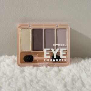 Cover Girl Eye Enhancers Pure Romance Eyeshadow Quad 235‎ Eye Shadow Covergirl